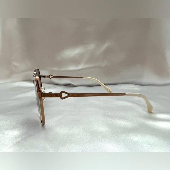 NEW Quay Australia MAIN CHARACTER with Bronze Frame / Brown Lens - Picture 8 of 13